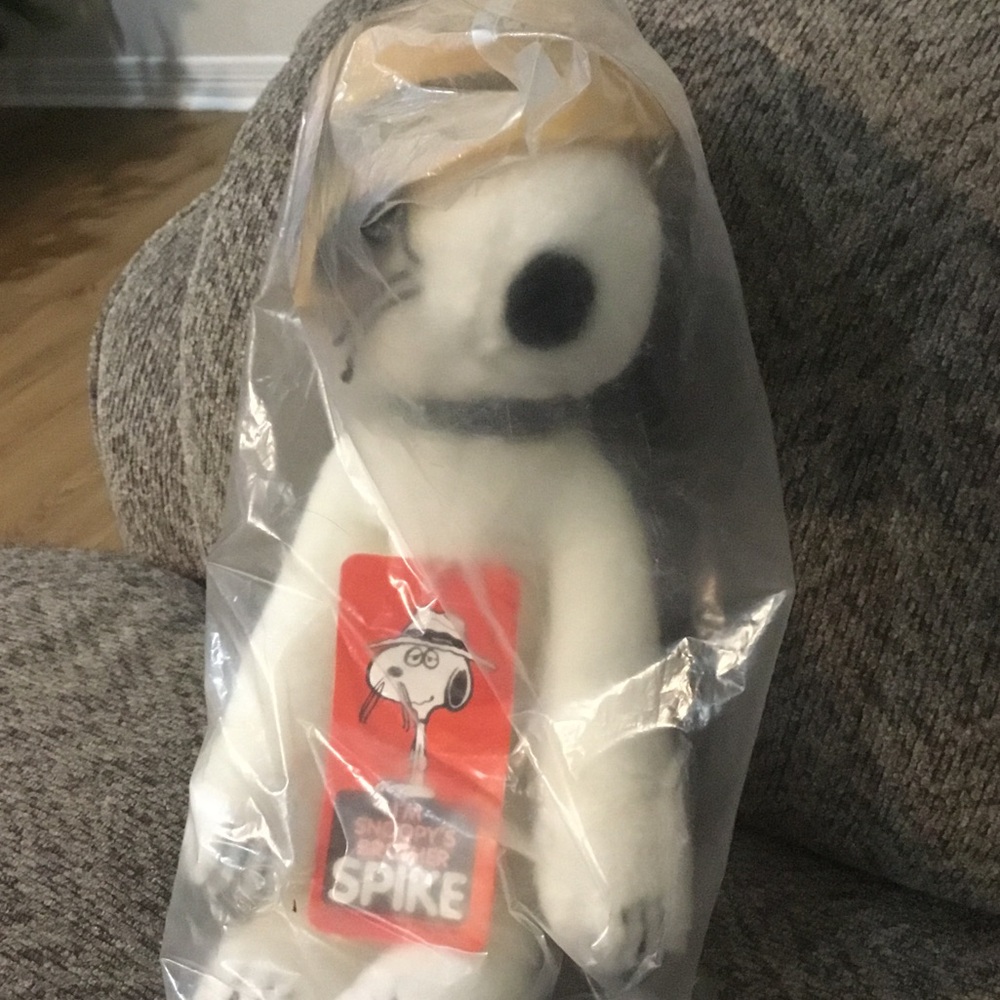 Vintage Spike,Snoopy brother white and black stuffed animal.